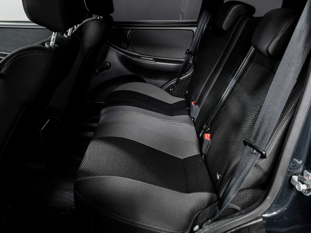 Lada (ВАЗ) Niva с пробегом — 2024 год. Фото: #9