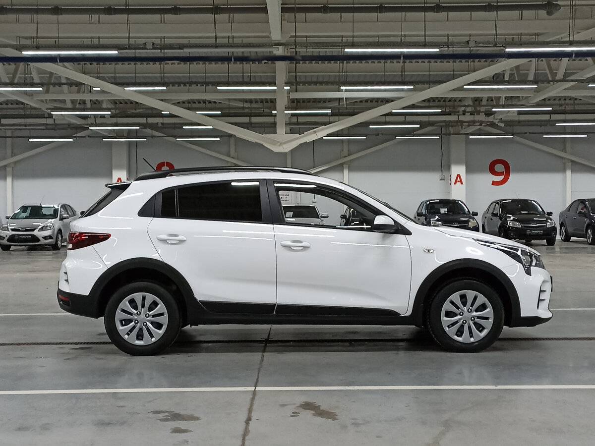 Kia Rio с пробегом — 2021 год. Фото: #3