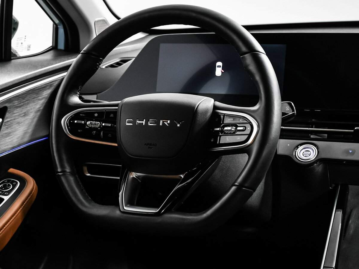 OMODA C5 с пробегом — 2023 год. Фото: #11