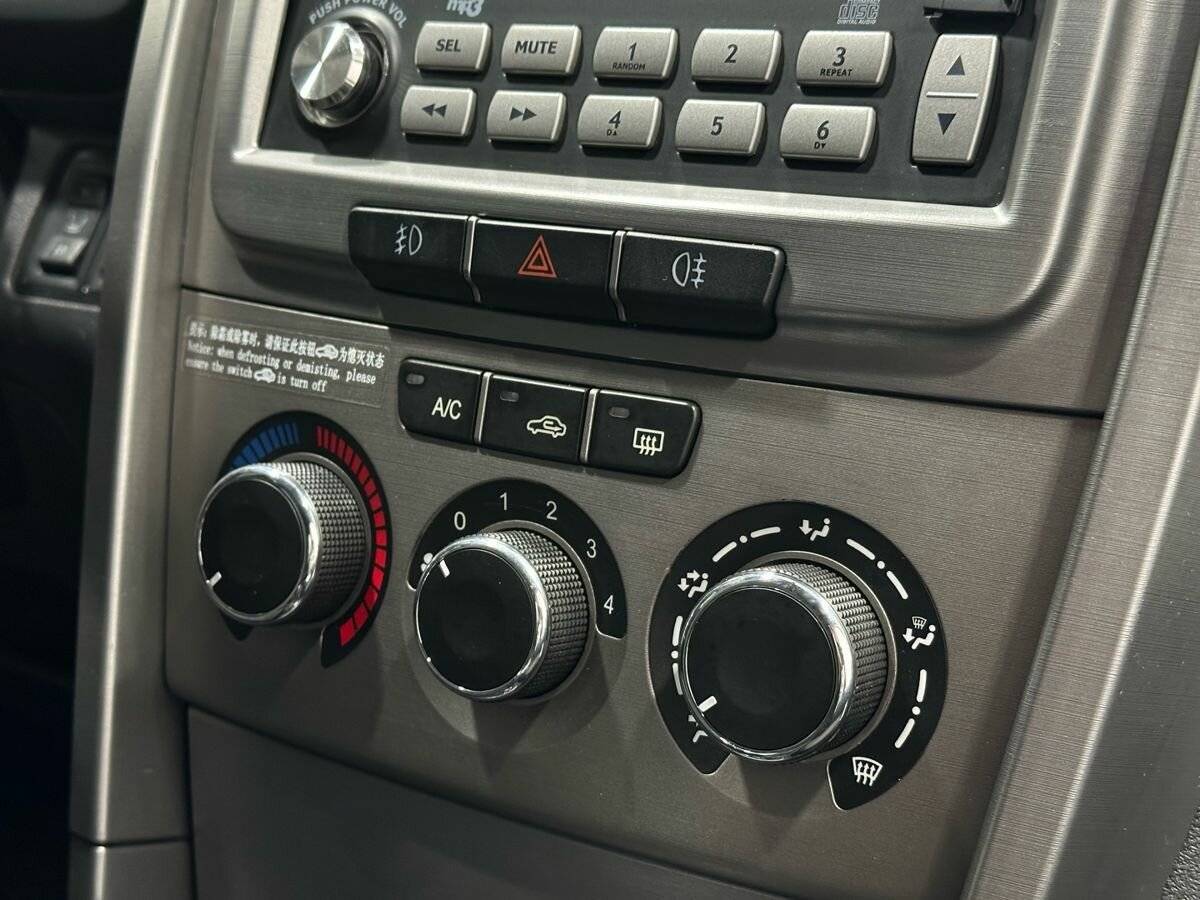 Chery Tiggo (T11) с пробегом — 2015 год. Фото: #12