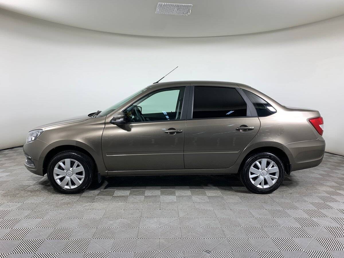 Lada (ВАЗ) Granta с пробегом — 2024 год. Фото: #7