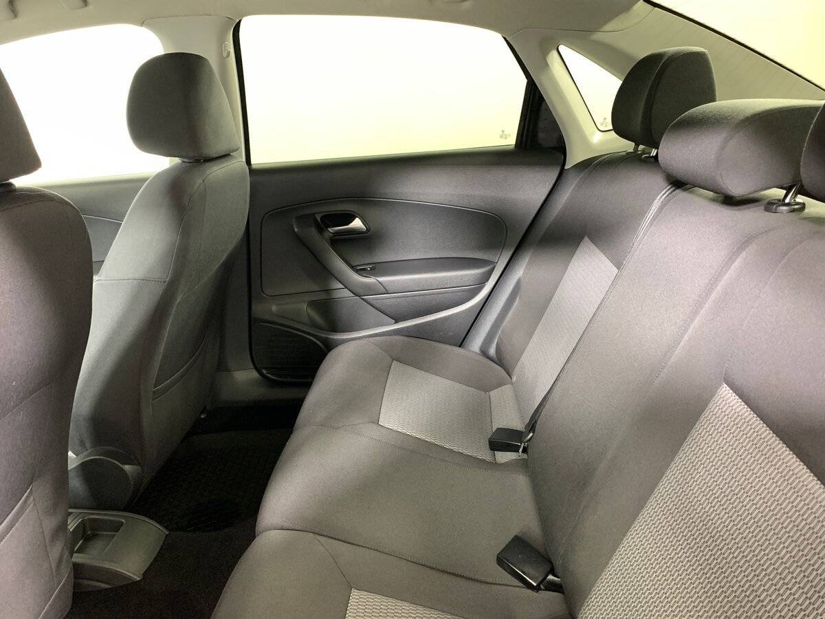 Volkswagen Polo с пробегом — 2014 год. Фото: #17