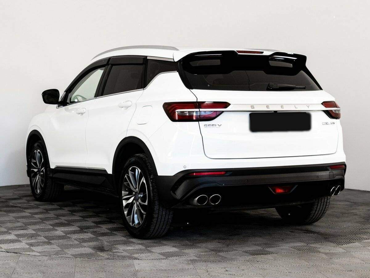 Geely Coolray с пробегом — 2023 год. Фото: #6