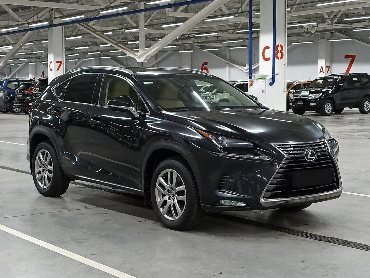Lexus NX с пробегом — 2017 год. Фото: #2