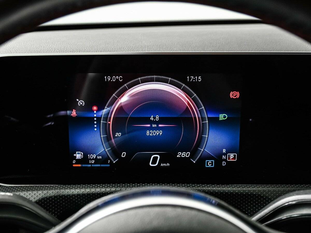 Mercedes-Benz A-Класс с пробегом — 2020 год. Фото: #9