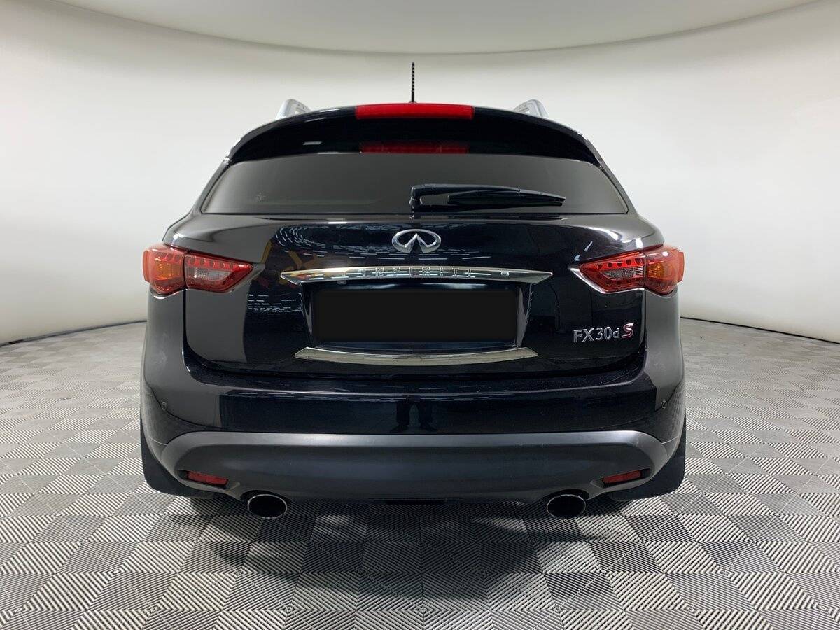 Infiniti FX с пробегом — 2012 год. Фото: #5