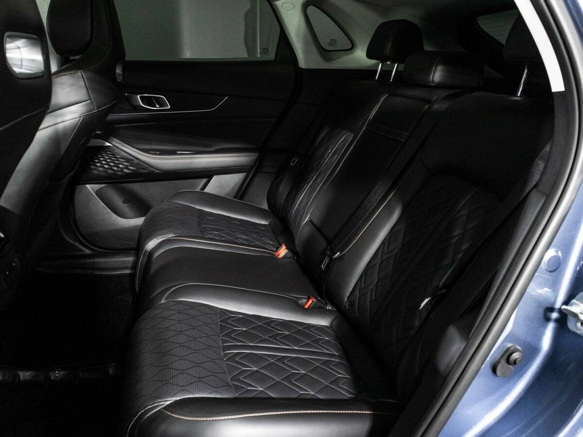 Changan UNI-K с пробегом — 2022 год. Фото: #9