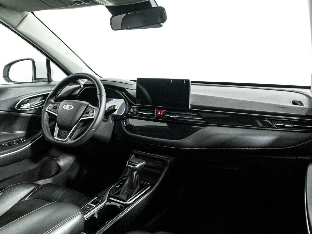 Москвич 3 с пробегом — 2023 год. Фото: #8