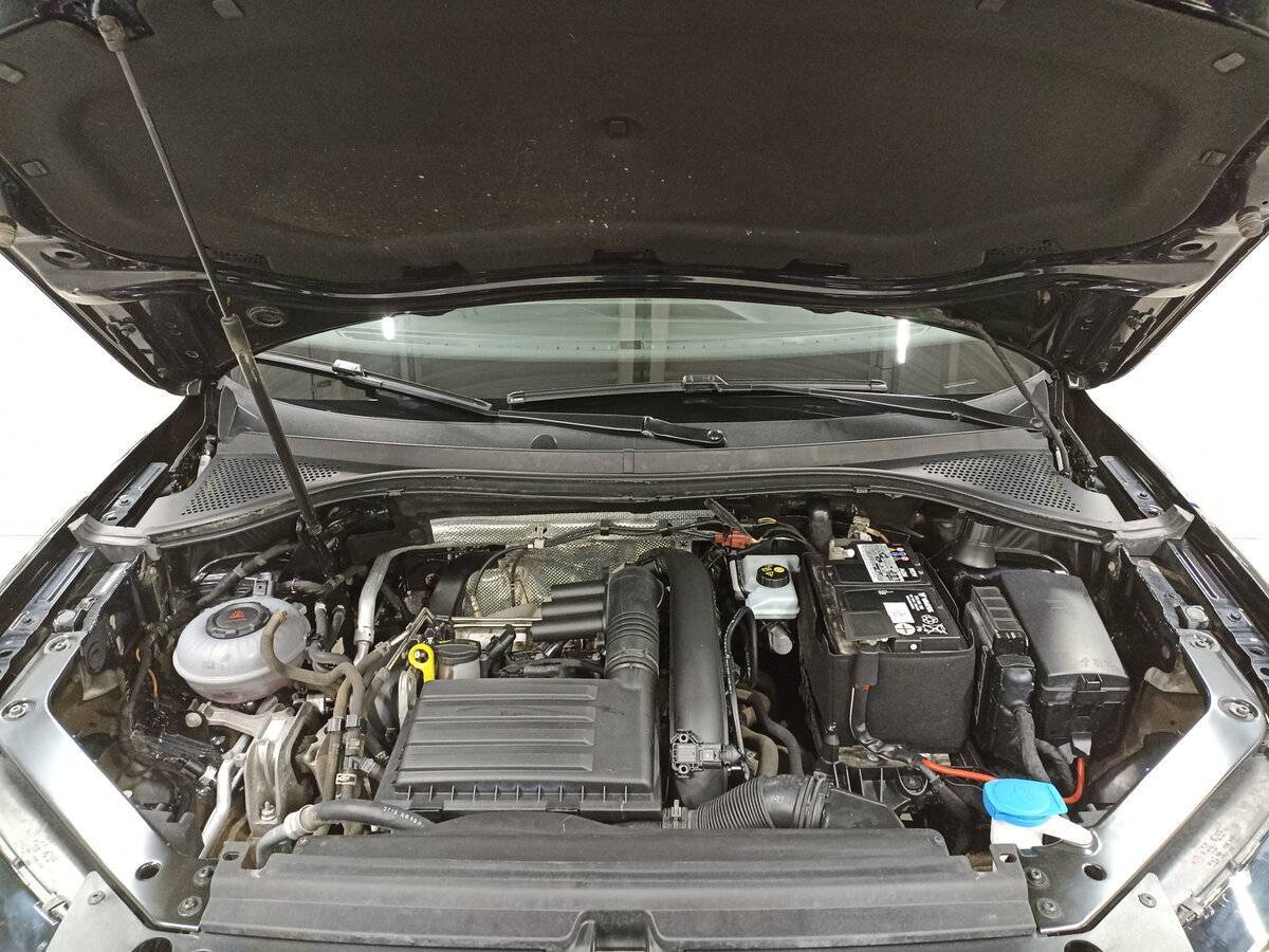 Volkswagen Tiguan с пробегом — 2018 год. Фото: #8