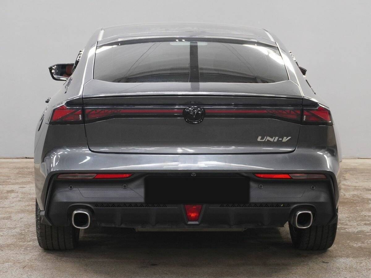 Changan UNI-V с пробегом — 2022 год. Фото: #5