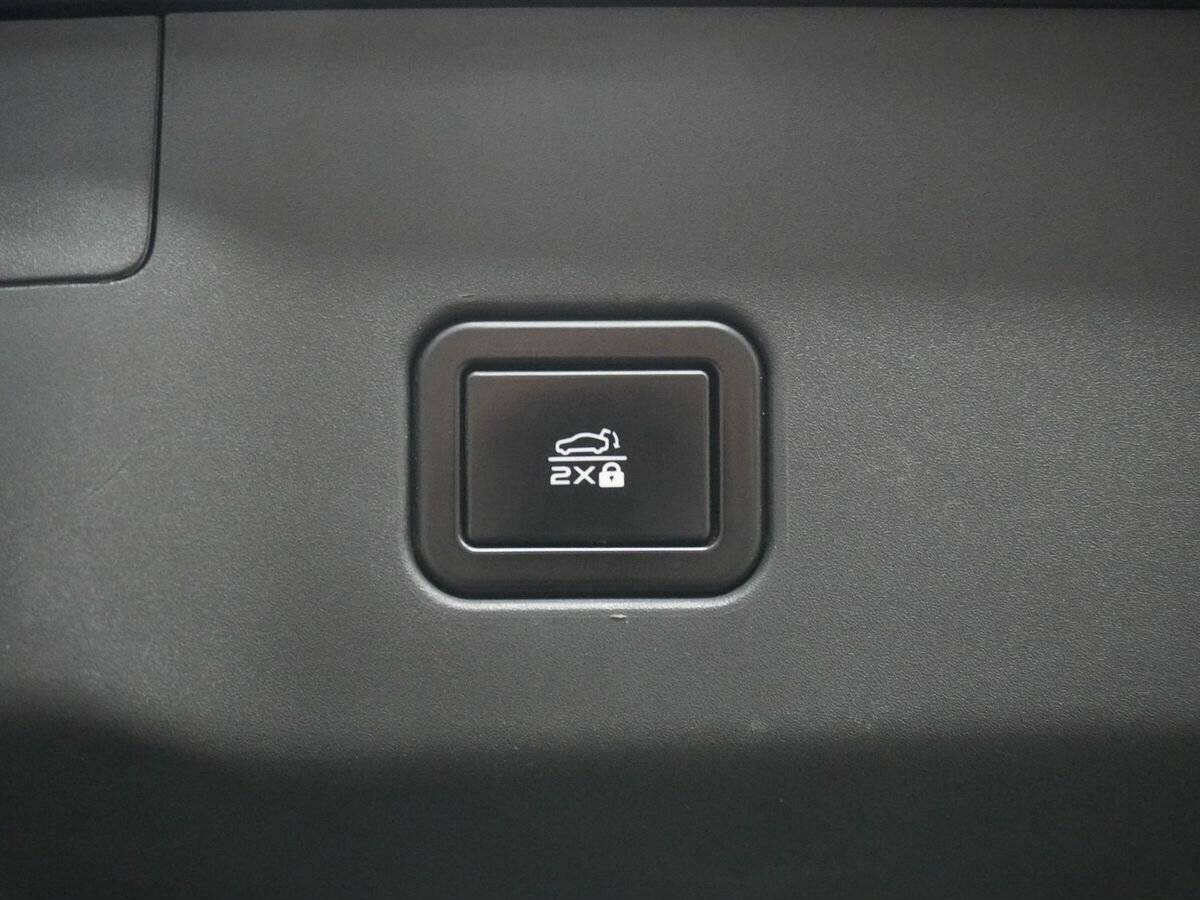 Changan UNI-V с пробегом — 2022 год. Фото: #15