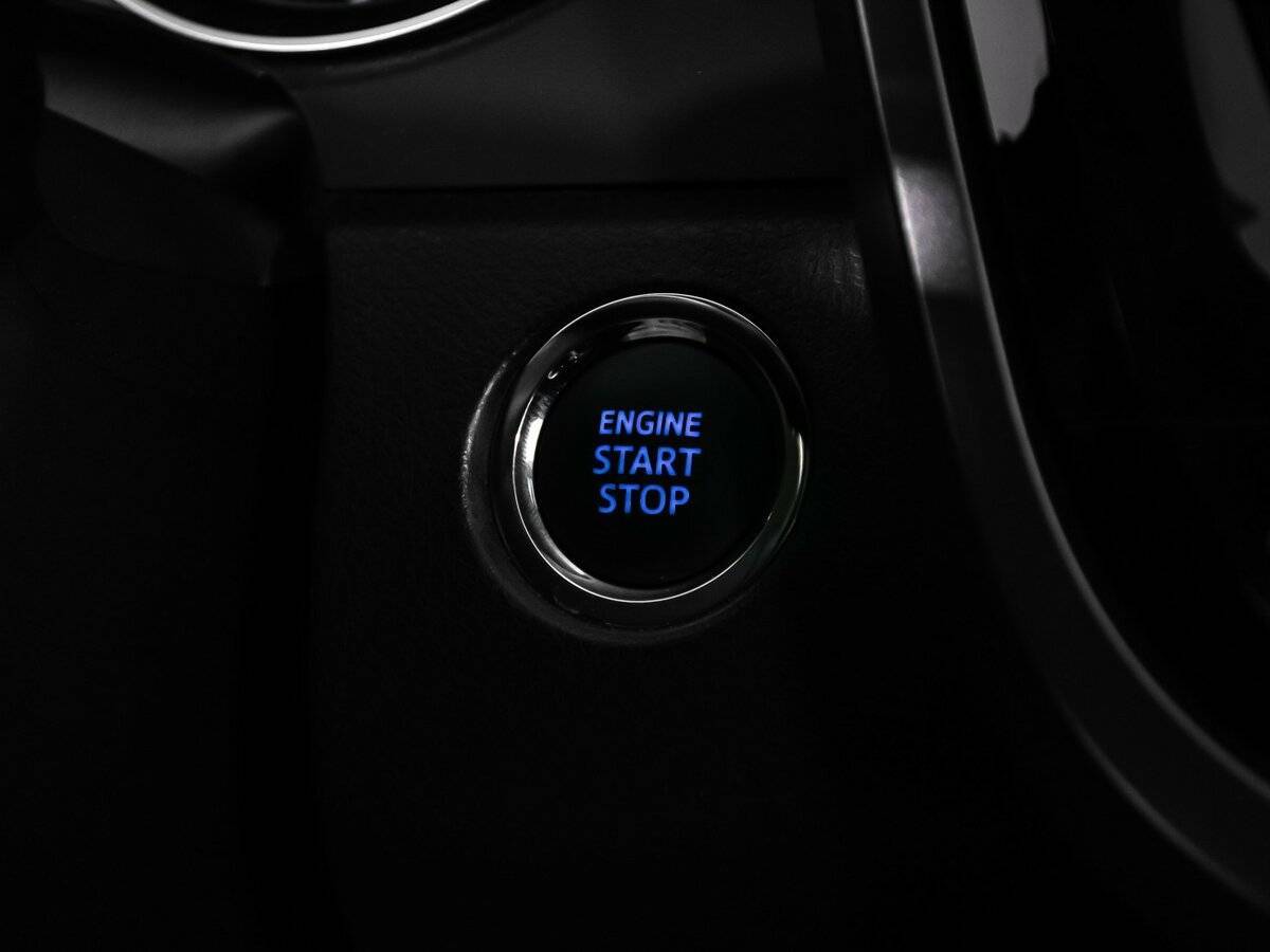 Toyota Camry с пробегом — 2021 год. Фото: #16