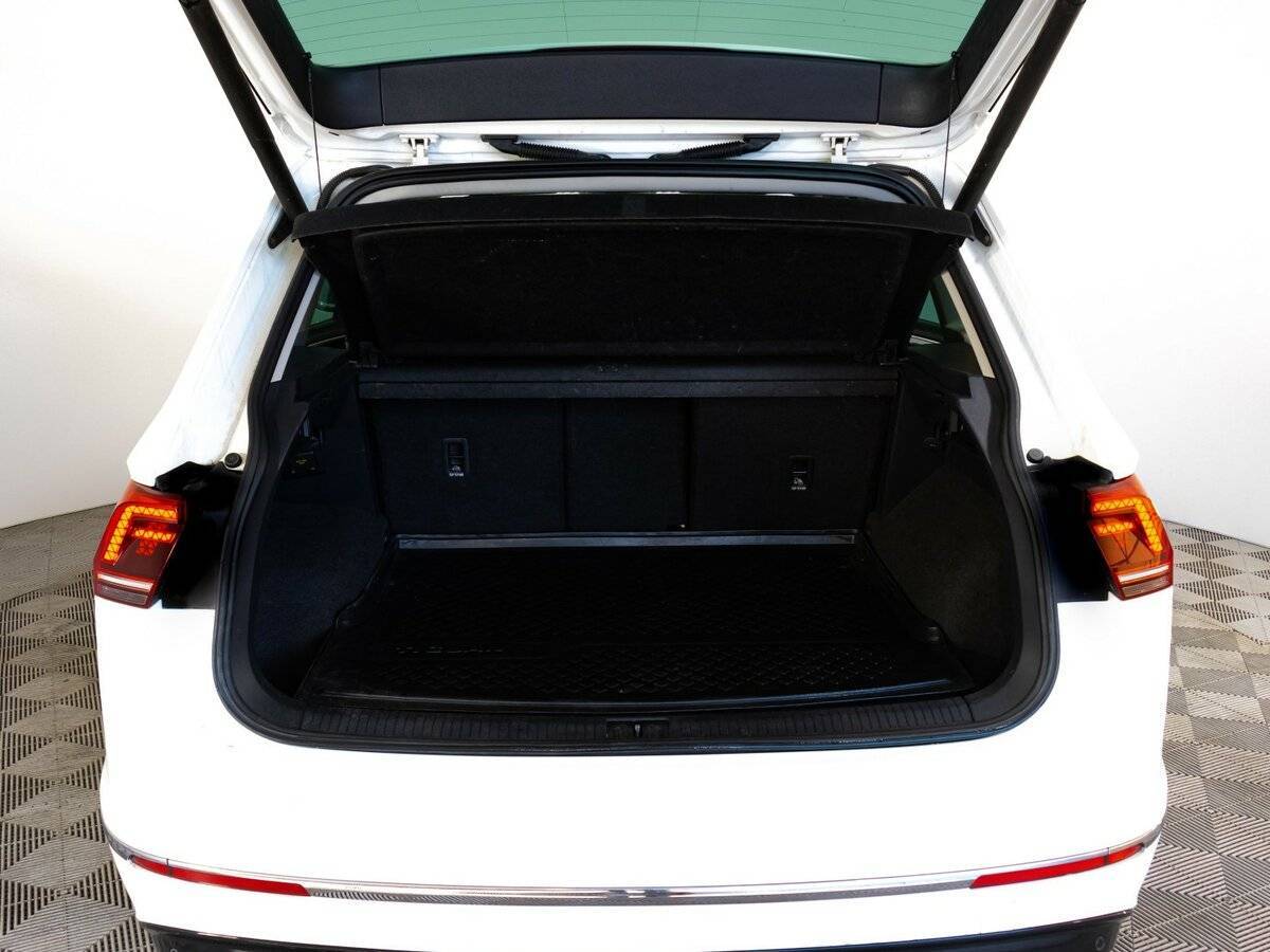 Volkswagen Tiguan с пробегом — 2017 год. Фото: #24