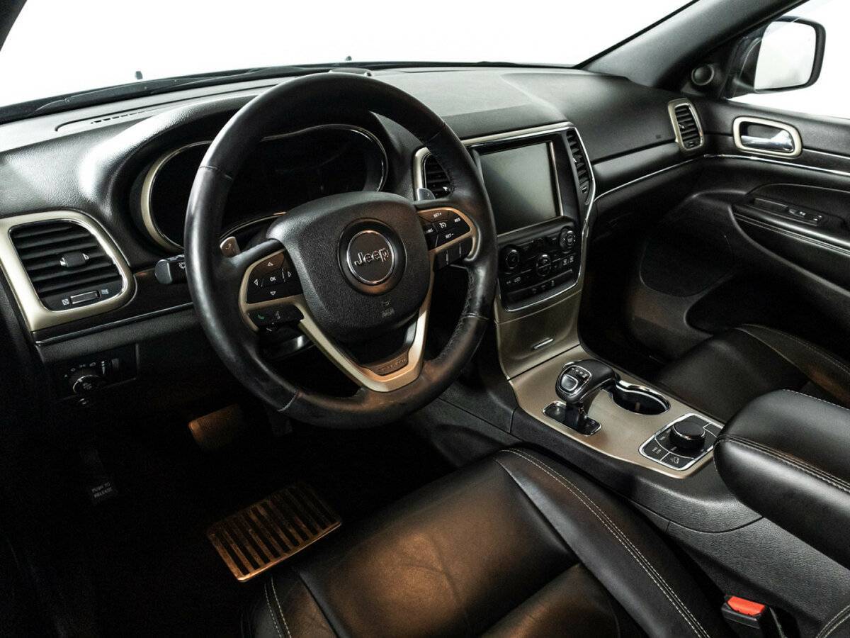 Jeep Grand Cherokee с пробегом — 2014 год. Фото: #10
