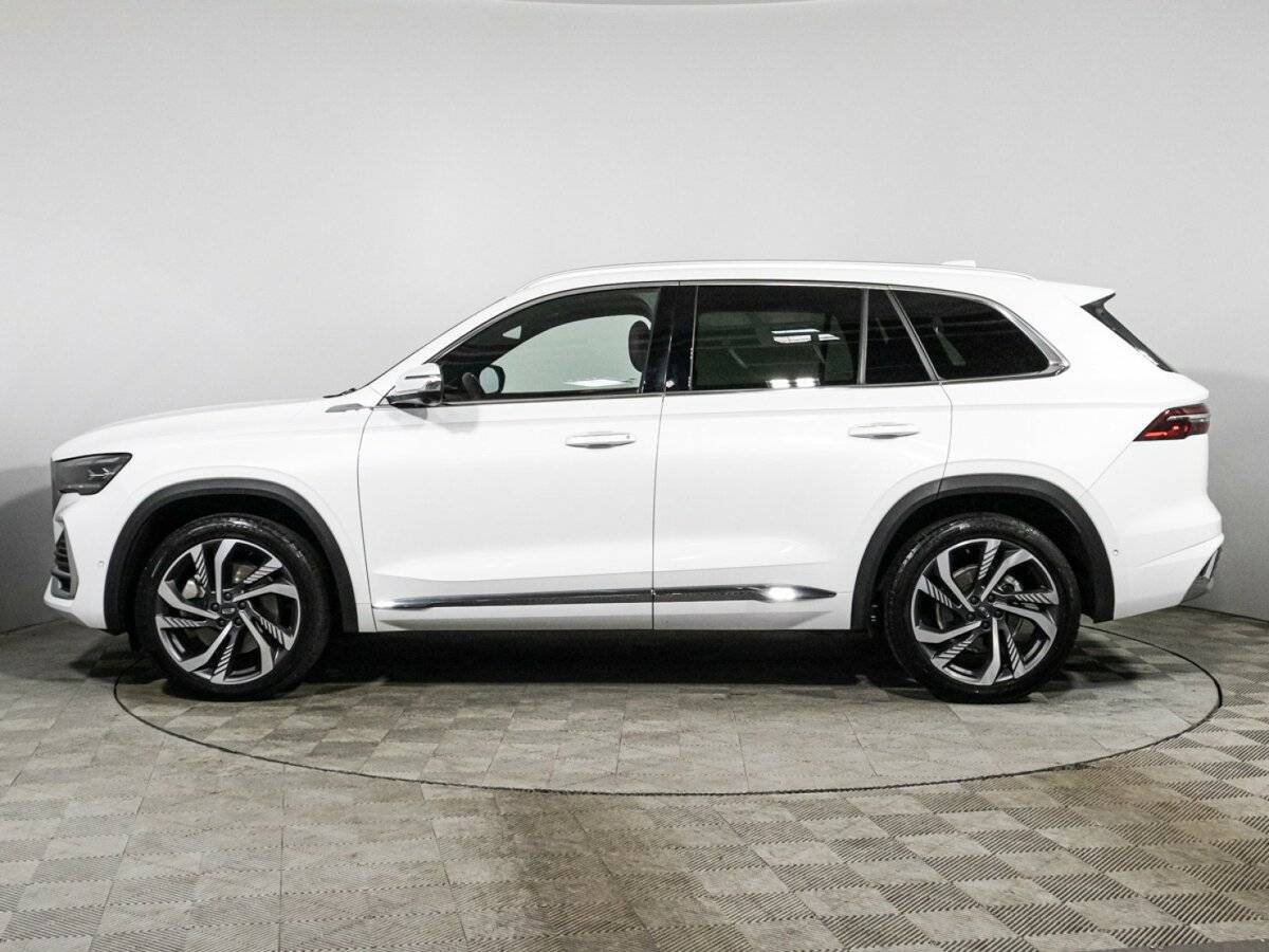 Geely Monjaro с пробегом — 2023 год. Фото: #7