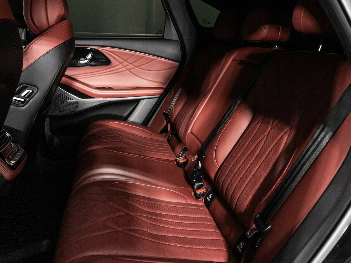 EXEED RX с пробегом — 2023 год. Фото: #9