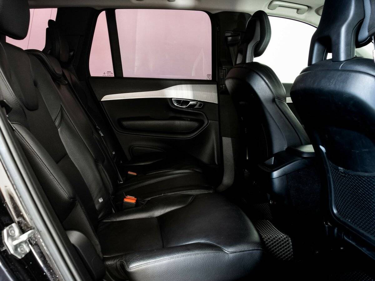 Volvo XC90 с пробегом — 2015 год. Фото: #16