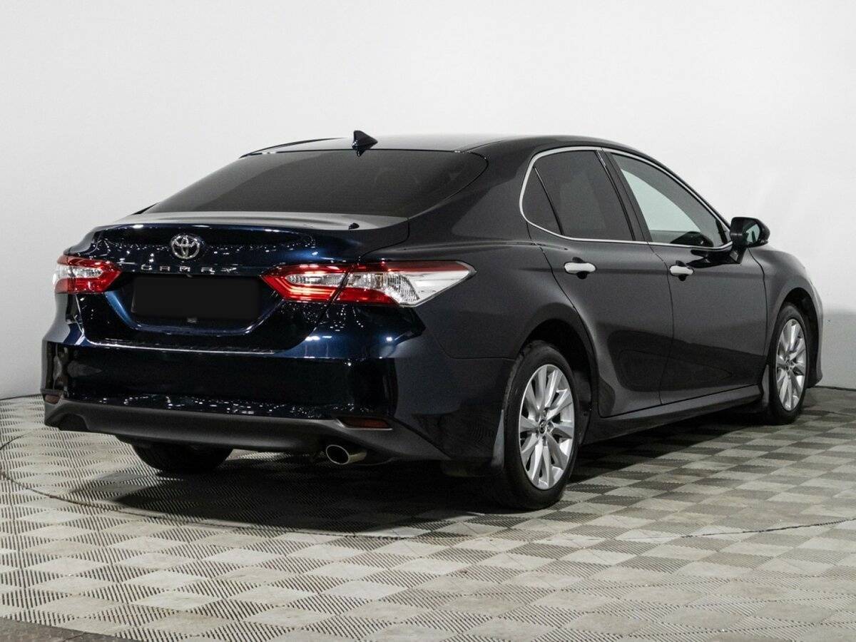 Toyota Camry с пробегом — 2019 год. Фото: #4