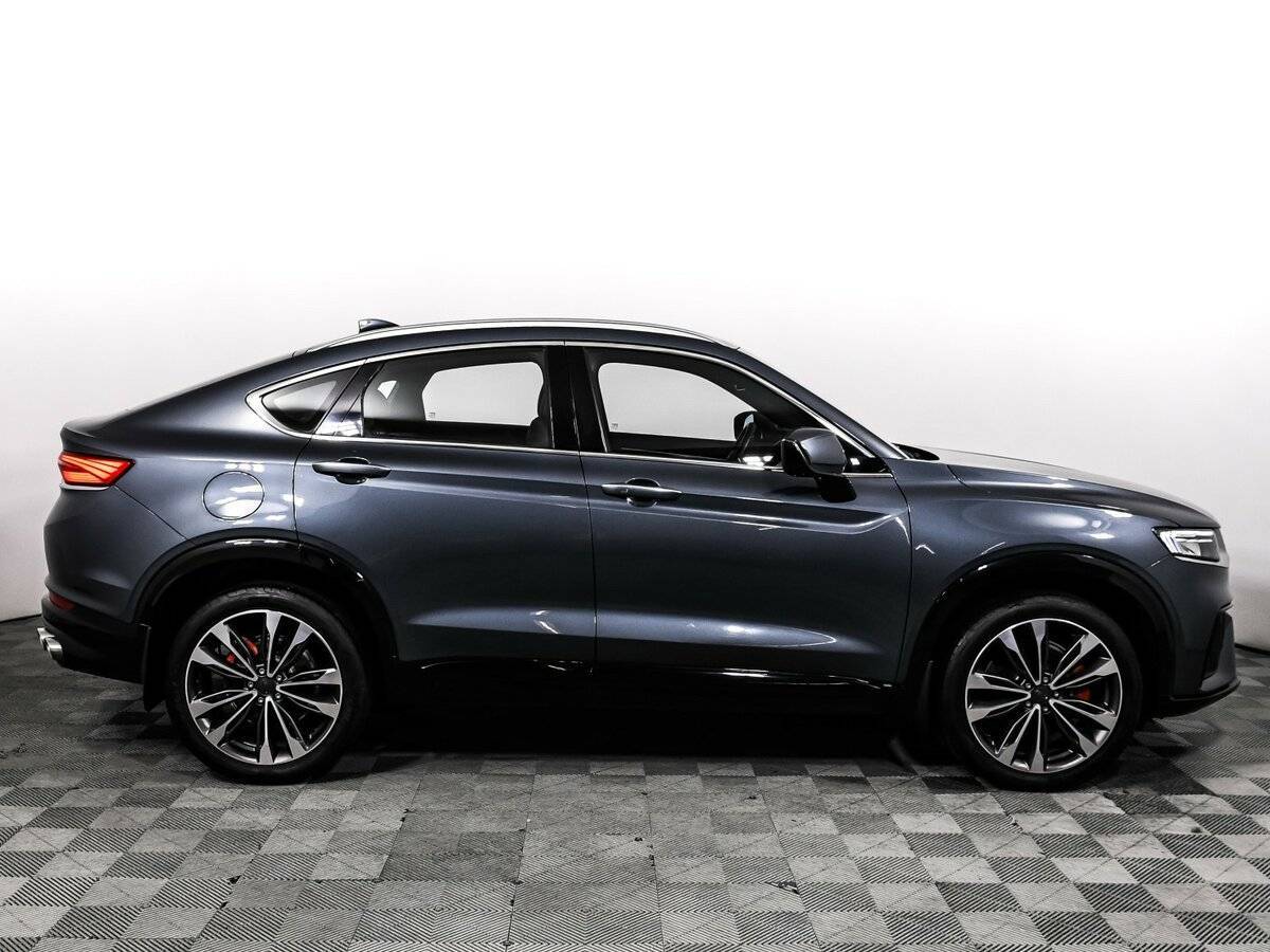 Geely Tugella с пробегом — 2023 год. Фото: #3