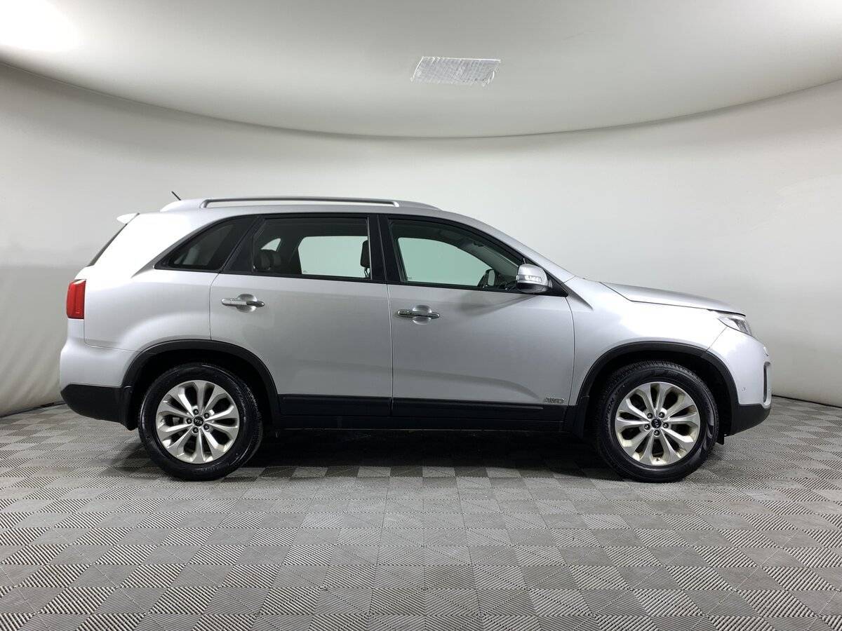 Kia Sorento с пробегом — 2019 год. Фото: #3