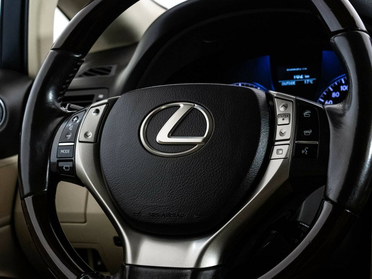 Lexus RX с пробегом — 2014 год. Фото: #10
