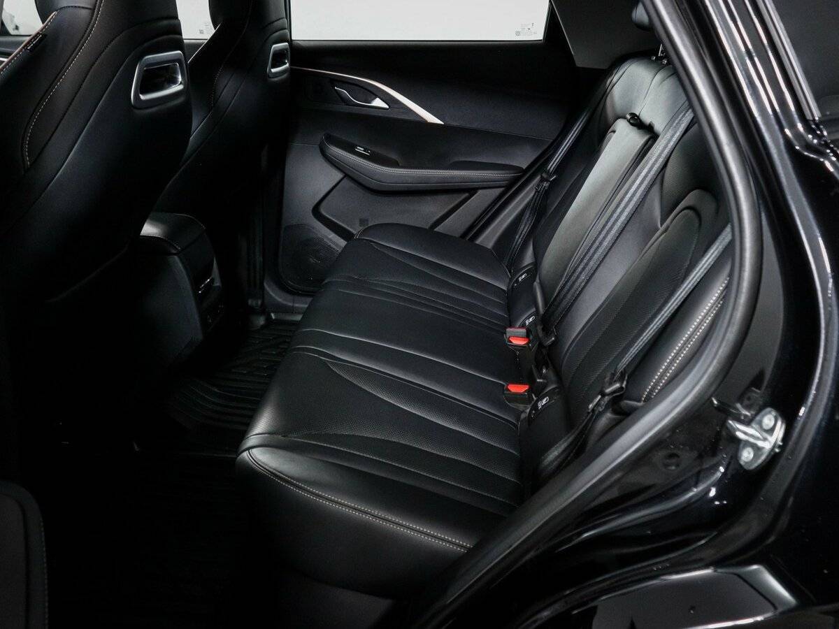 OMODA C5 с пробегом — 2023 год. Фото: #7