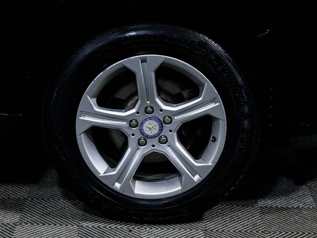 Mercedes-Benz GLK-Класс с пробегом — 2014 год. Фото: #11