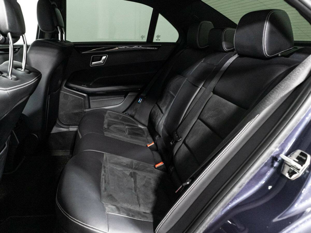 Mercedes-Benz E-Класс с пробегом — 2015 год. Фото: #9