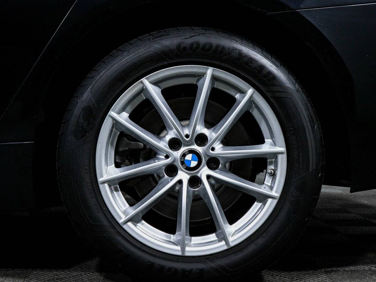 BMW 5 серии с пробегом — 2018 год. Фото: #14