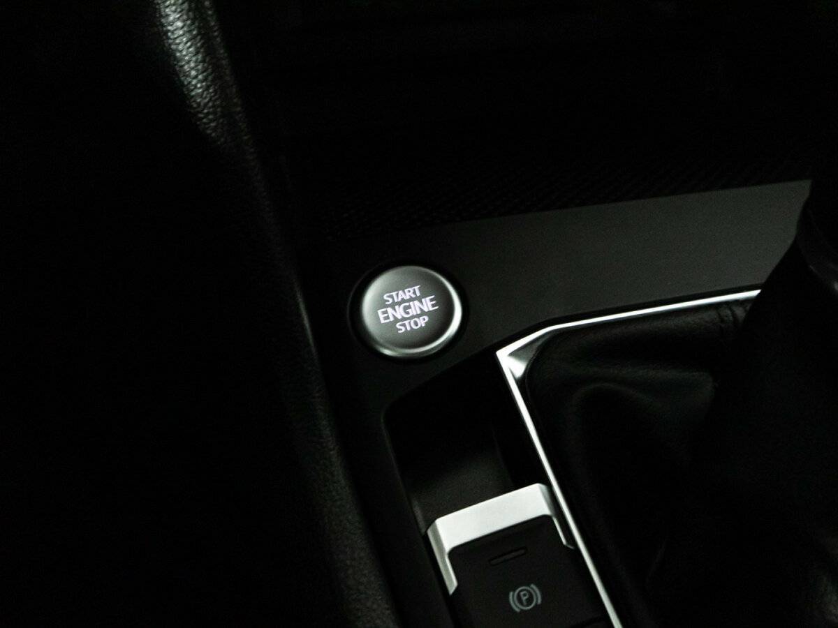 Volkswagen Taos с пробегом — 2021 год. Фото: #16