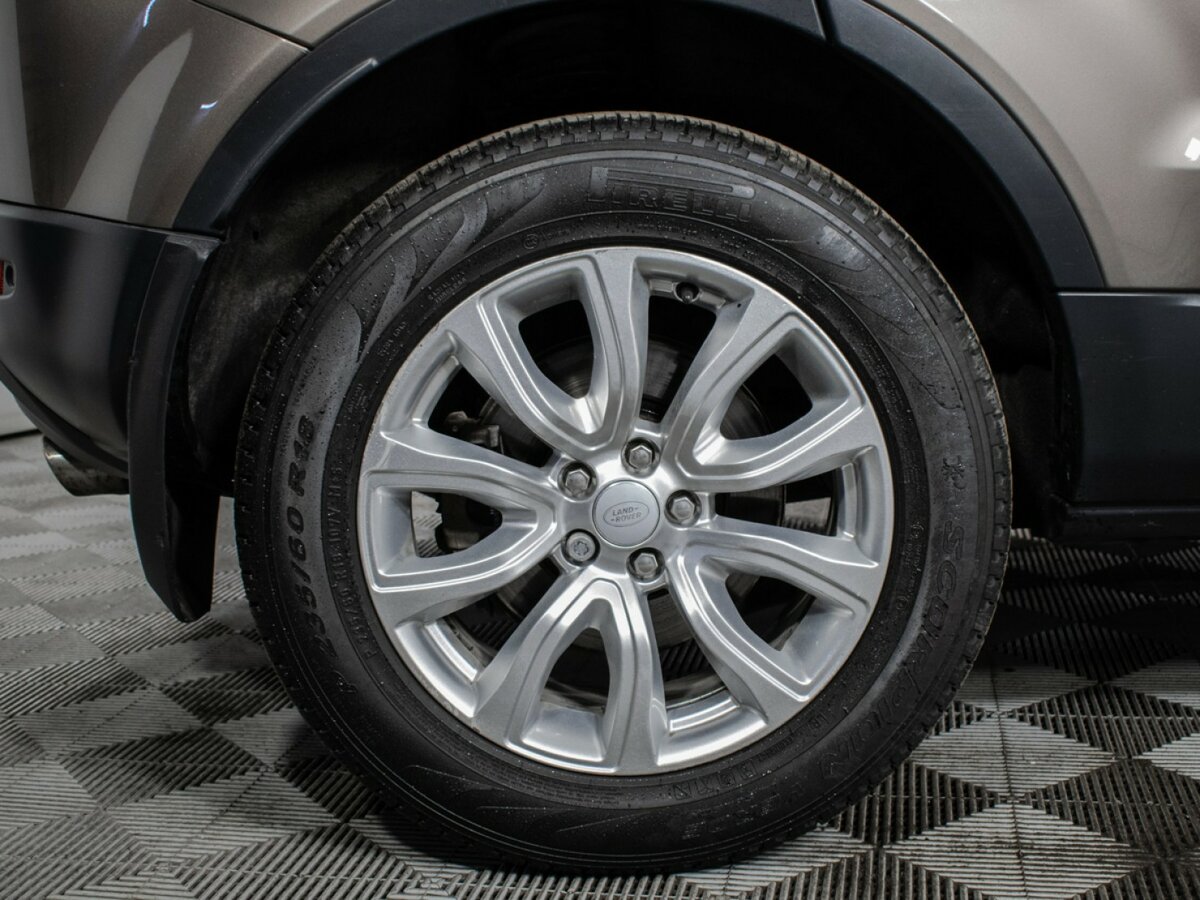 Land Rover Range Rover Evoque с пробегом — 2017 год. Фото: #15