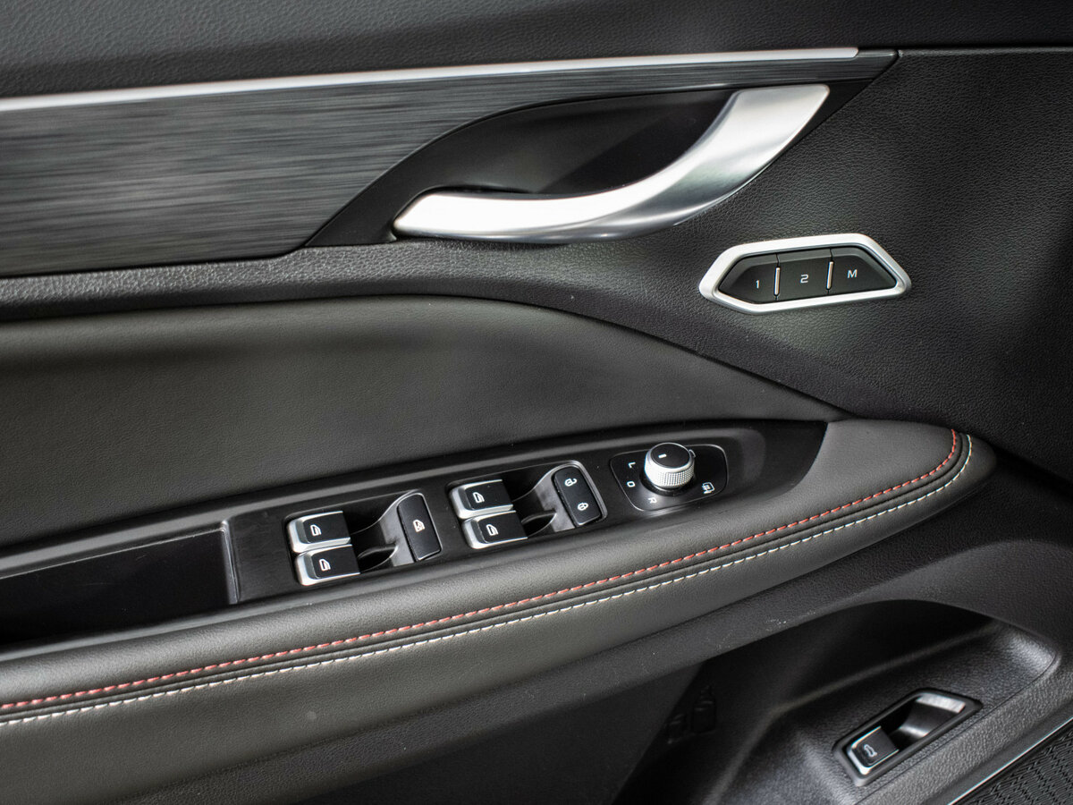 Geely Tugella с пробегом — 2022 год. Фото: #17