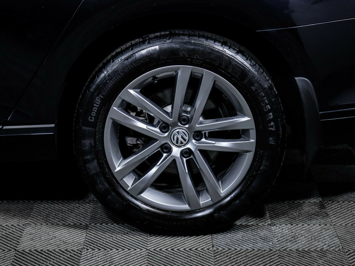 Volkswagen Passat с пробегом — 2016 год. Фото: #12