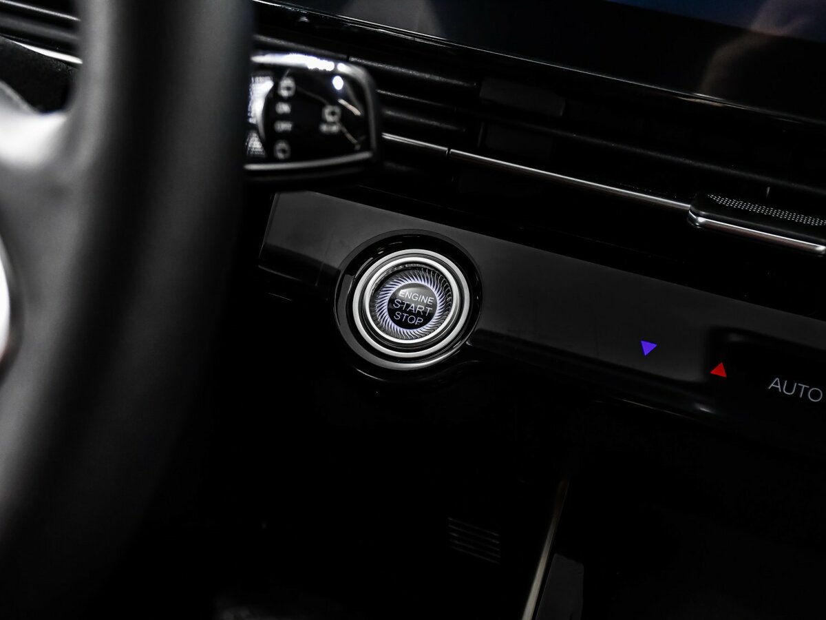 OMODA C5 с пробегом — 2023 год. Фото: #18