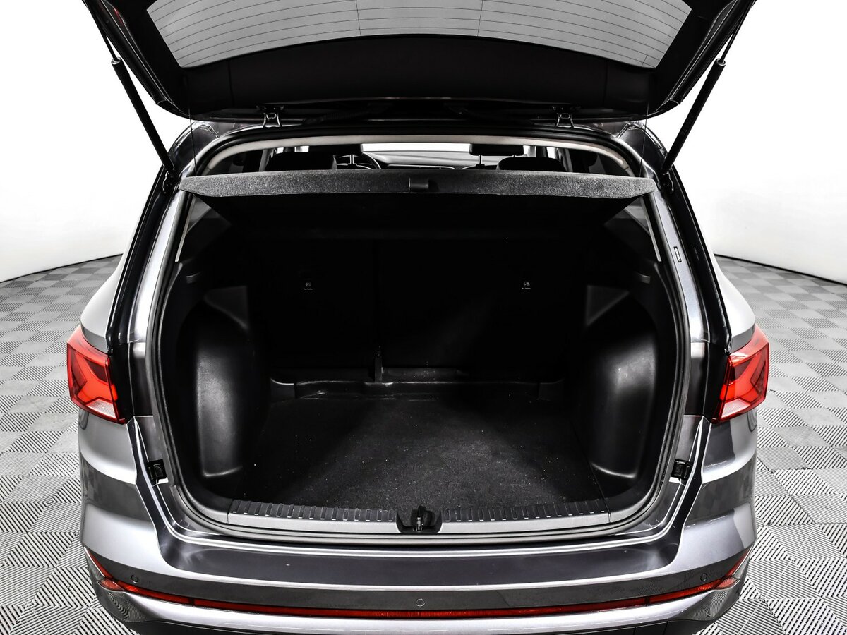 Jetta VS7 с пробегом — 2022 год. Фото: #11