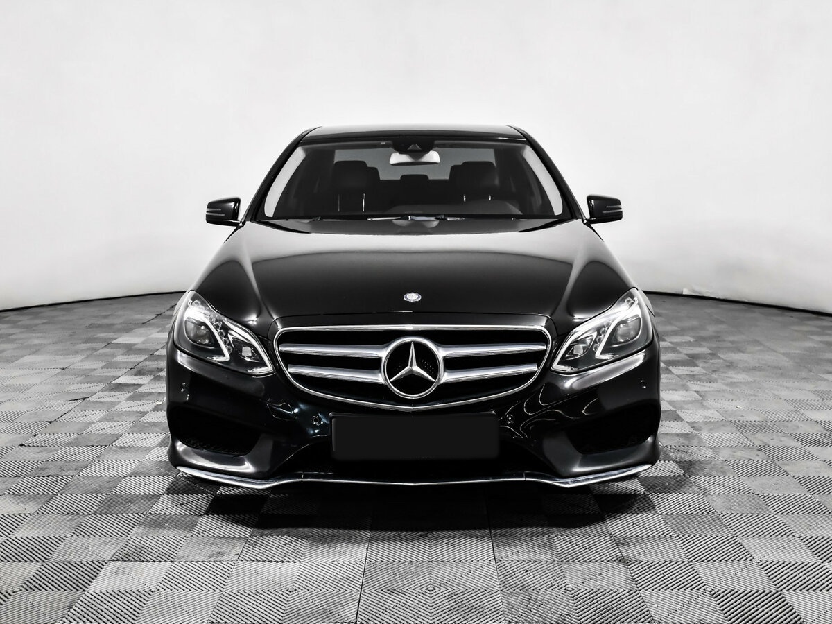 Mercedes-Benz E-Класс с пробегом — 2013 год. Фото: #1