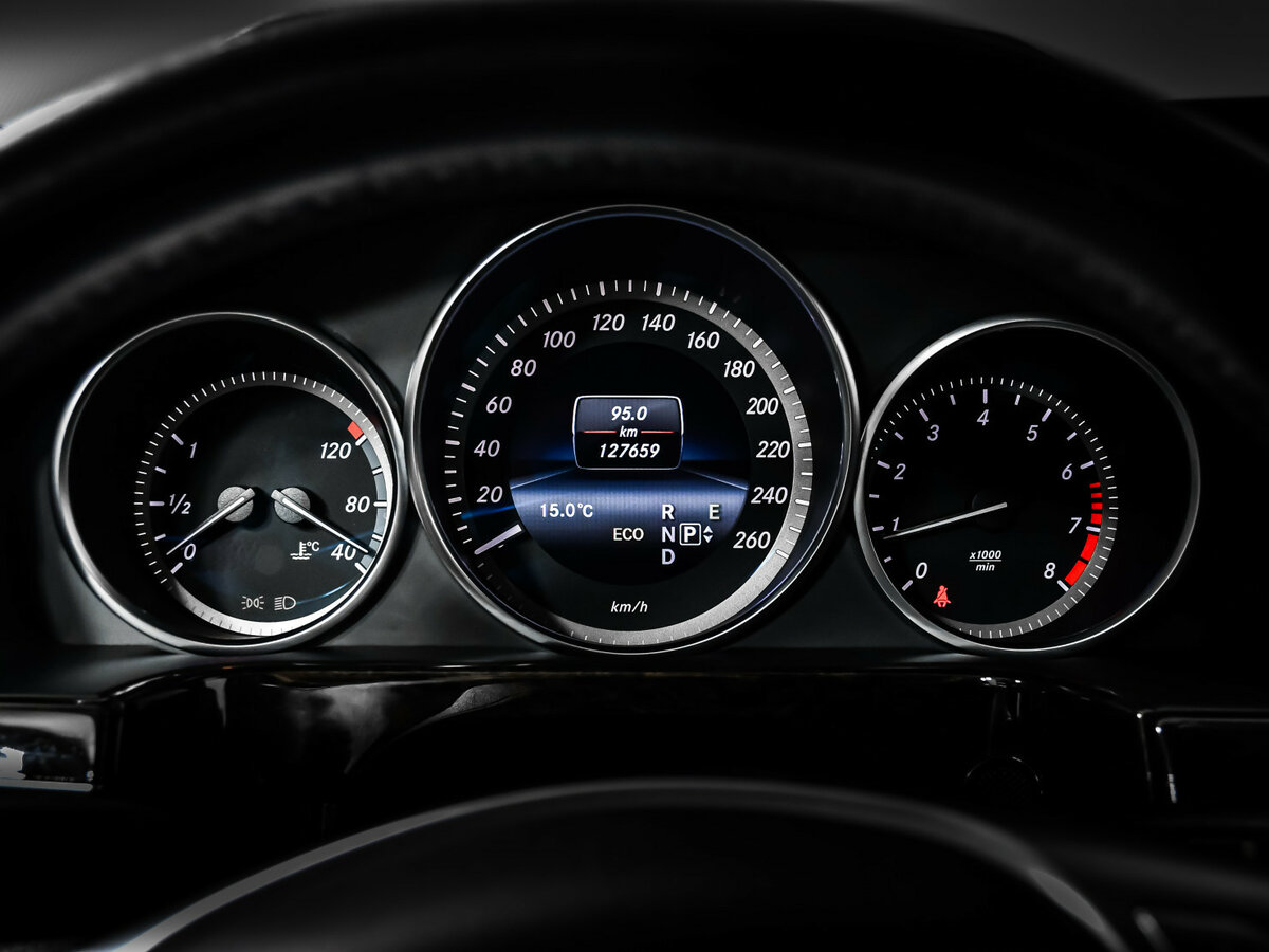 Mercedes-Benz E-Класс с пробегом — 2013 год. Фото: #9