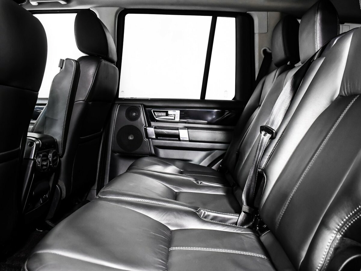 Land Rover Discovery с пробегом — 2013 год. Фото: #11