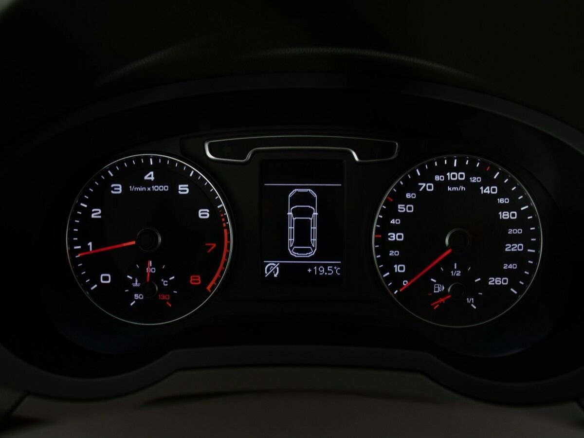 Audi Q3 с пробегом — 2013 год. Фото: #5