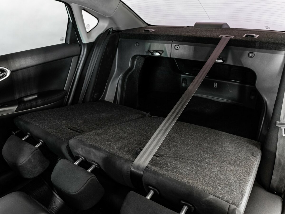 Nissan Sentra с пробегом — 2015 год. Фото: #15