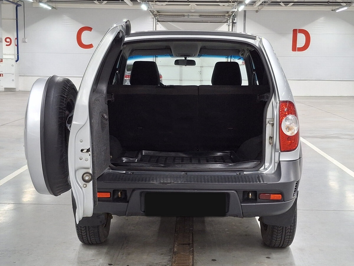 Chevrolet Niva с пробегом — 2018 год. Фото: #9