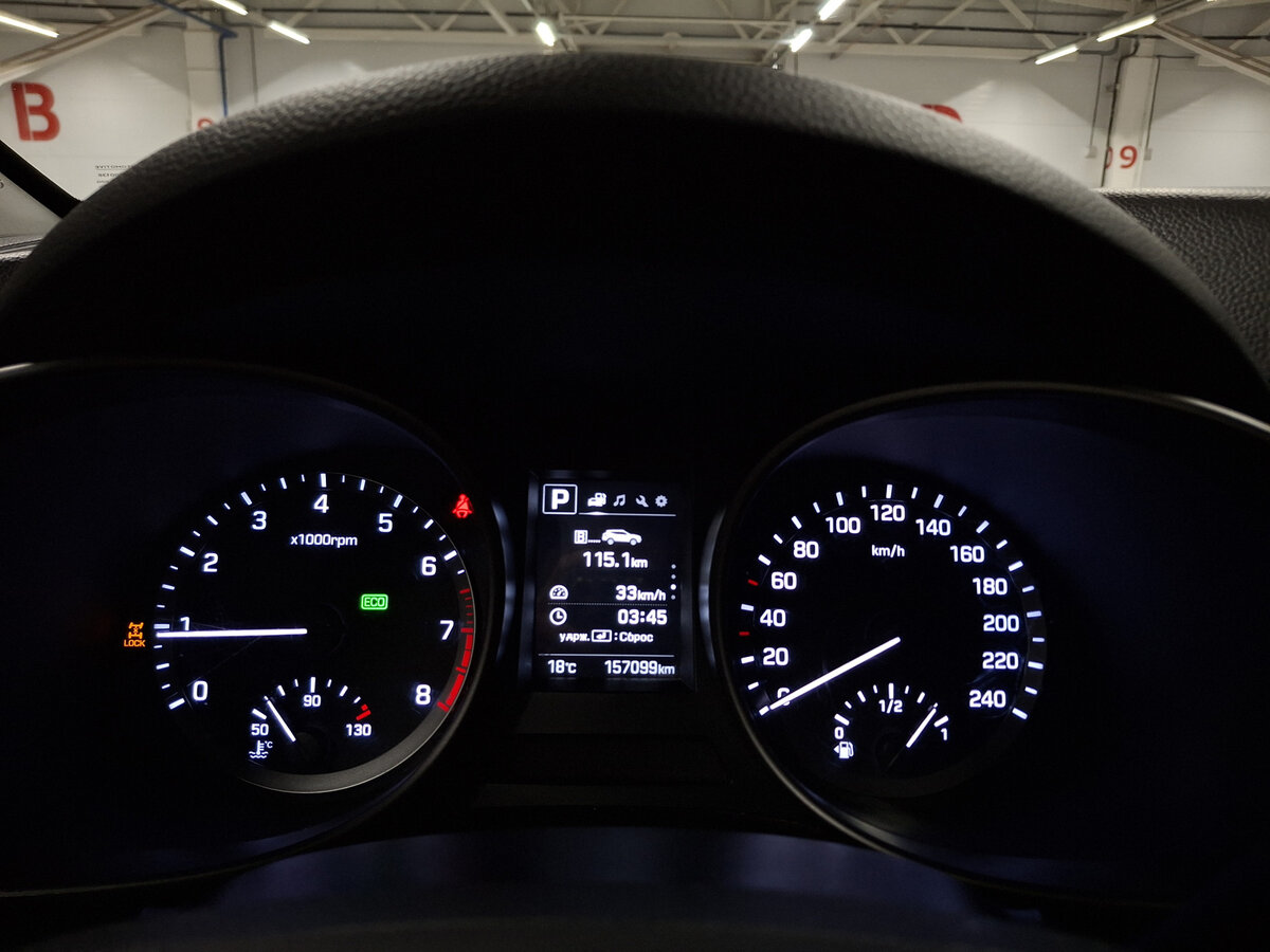 Hyundai Santa Fe с пробегом — 2018 год. Фото: #12