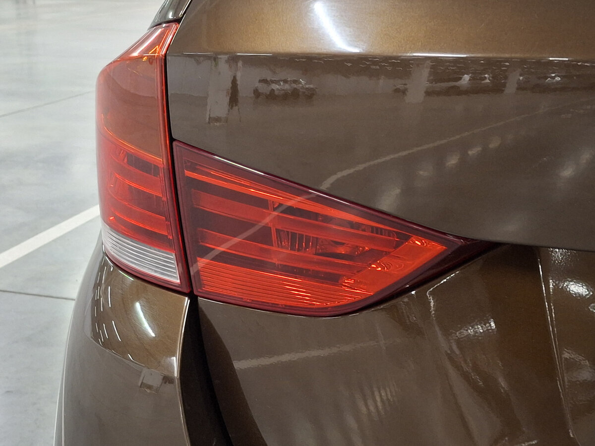 BMW X1 с пробегом — 2012 год. Фото: #8