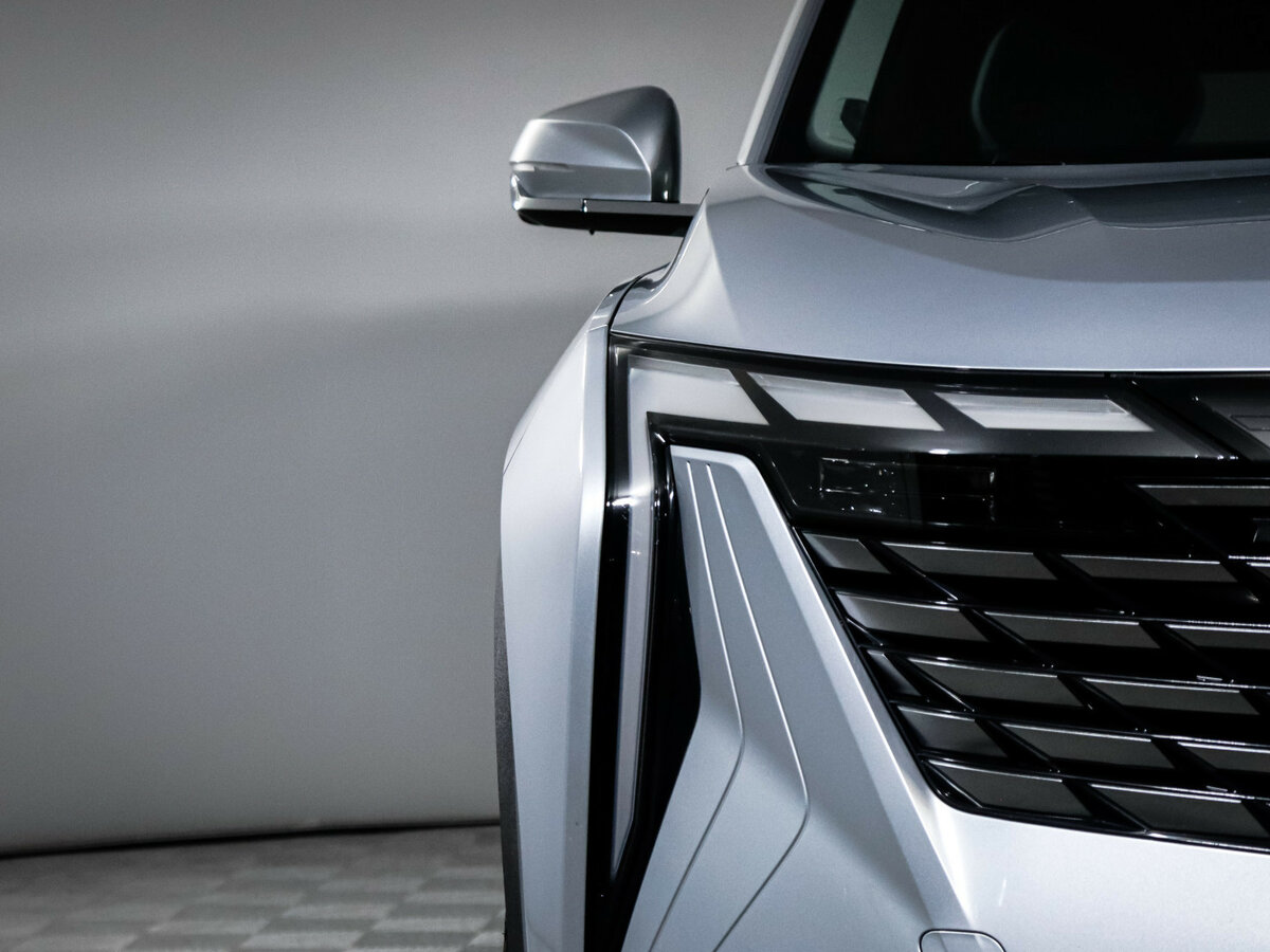 Geely Atlas с пробегом — 2023 год. Фото: #16