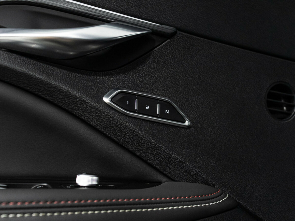 Geely Tugella с пробегом — 2023 год. Фото: #15