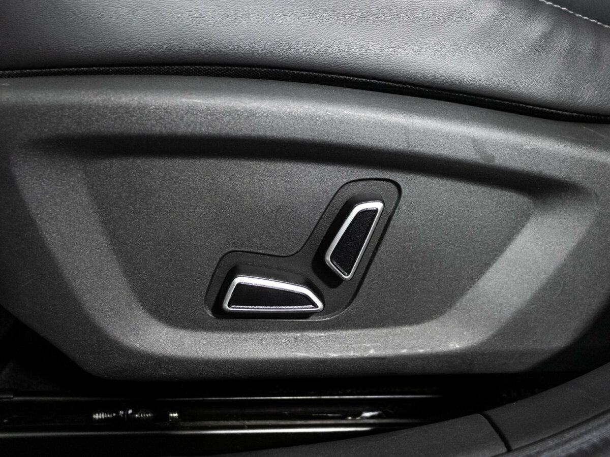 Changan UNI-V с пробегом — 2023 год. Фото: #14