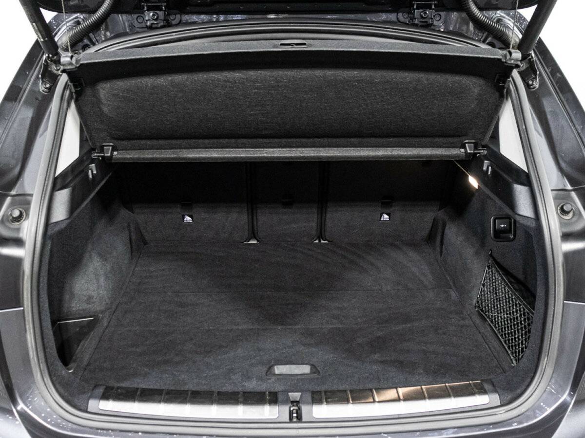 BMW X1 с пробегом — 2019 год. Фото: #18