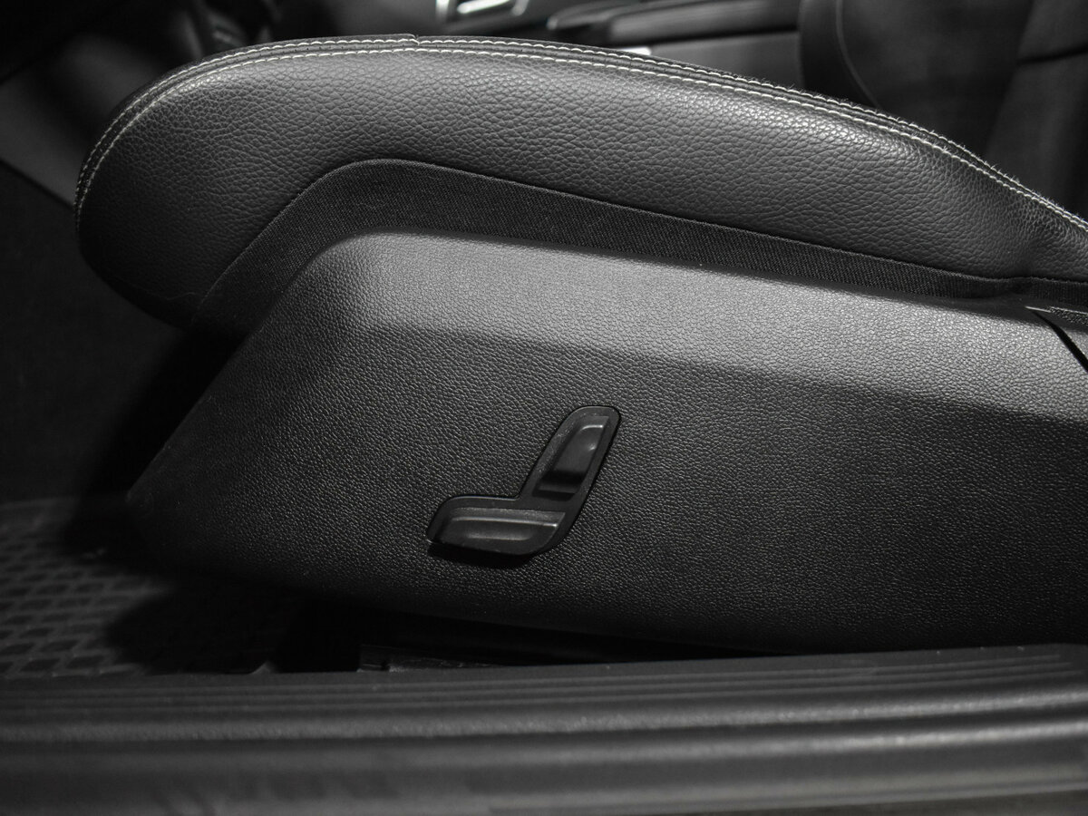 Mercedes-Benz E-Класс с пробегом — 2014 год. Фото: #8