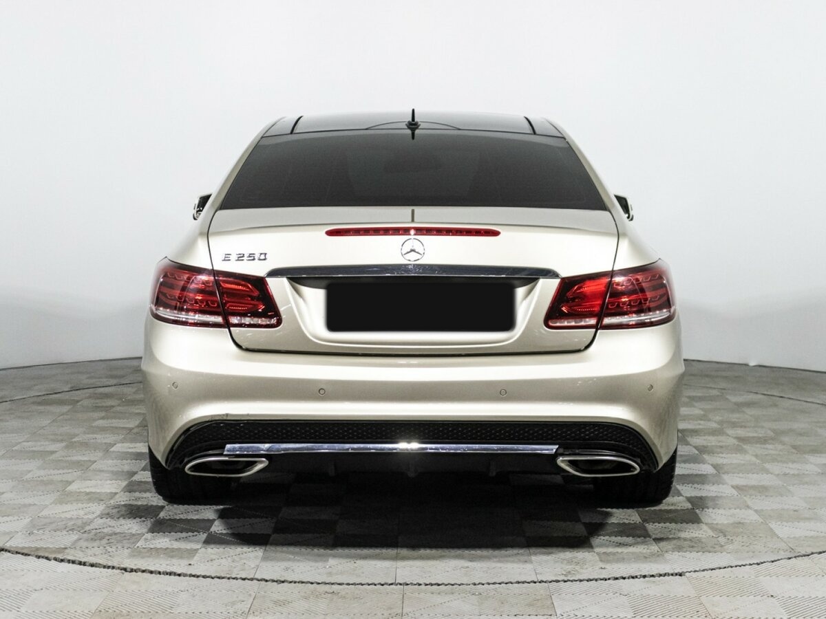 Mercedes-Benz E-Класс с пробегом — 2014 год. Фото: #5