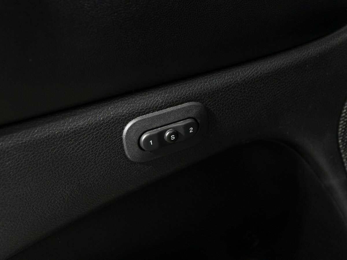 Jeep Grand Cherokee с пробегом — 2015 год. Фото: #16